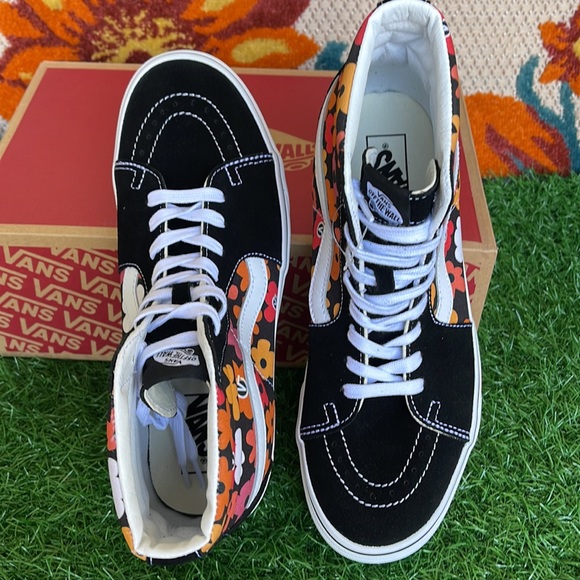 Vans Men’s Sk8-Hi Flower Black/Multi  sneakers - Picture 13 of 16